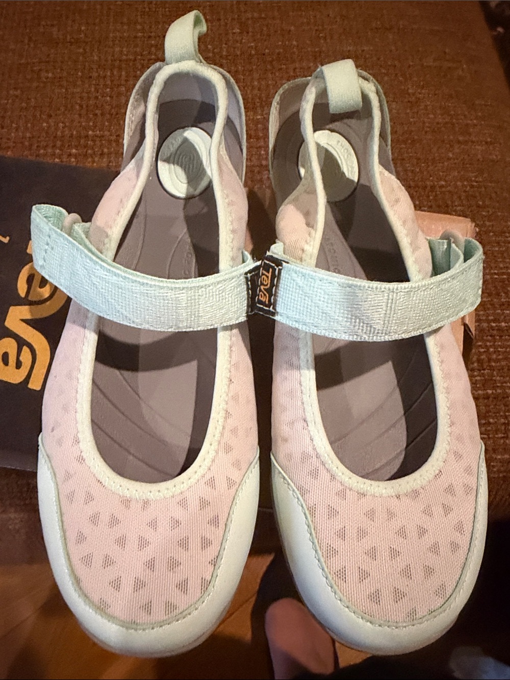 TEVA women’s Northwater Gore Strap Mary Jane